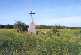 A memorial for the starved and deceased forced laborers, erected in the early 1990's of the former cemetery grounds of the camp, meanwhile having fallen victim to vandalism and neglect