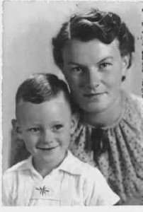 Mutter und Carl